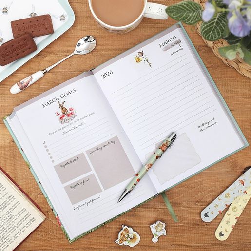 Denní diář 2026 Wrendale Designs, A5 - Lišky