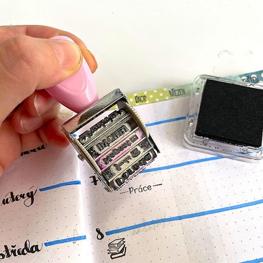 Otočné razítko s nápisy Aladine Roll