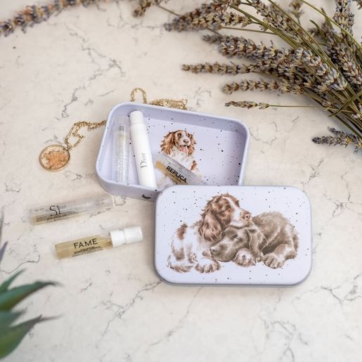 Plechová krabička na drobnosti Wrendale Designs "Growing Old Together" - Pejsci