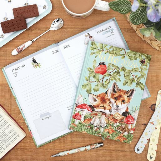 Denní diář 2026 Wrendale Designs, A5 - Lišky