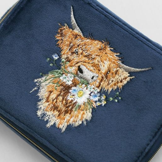 Vyšívané cestovní pouzdro na šperky Wrendale Designs "Daisy Coo" - Kráva