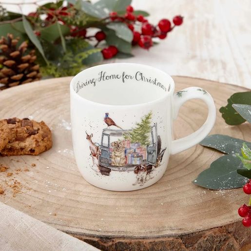 Vánoční porcelánový hrnek Wrendale Designs "Driving Home for Christmas", 0,31 l - Pejsci