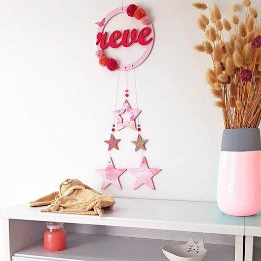 Dřevěný výřez k dekoraci Gomille, závěsný, 18 cm - Lapač snů, velký