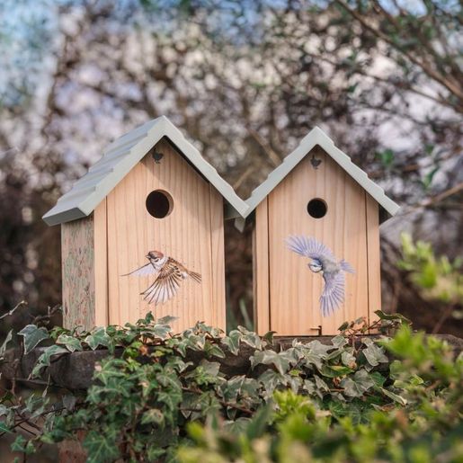 Ptačí budka Wrendale Designs "Bluetit", otvor 25 mm - Sýkory