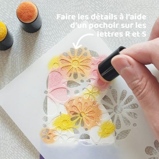 Dřevěný výřez k dekoraci Gomille, 8 cm - Abeceda - VYBERTE PÍSMENO