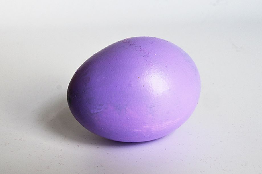 Jak nazdobit vejce r&yacute;žov&yacute;m pap&iacute;rem