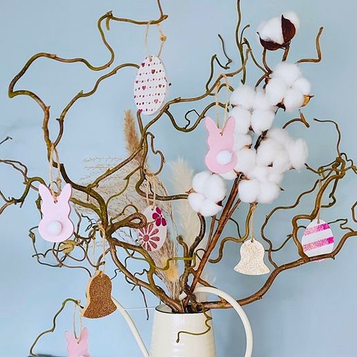 Dřevěný výřez k dekoraci Gomille, závěsný, 4,3x6 cm - Vajíčko, mini